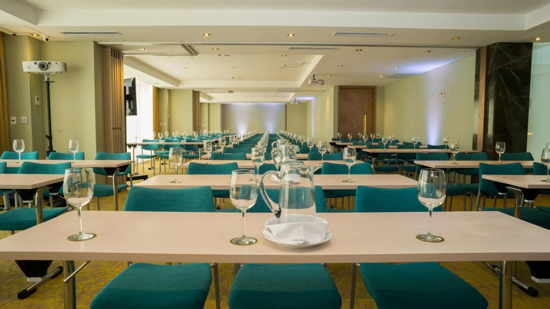 ****  Hotel El Dorado Bogota Colombia