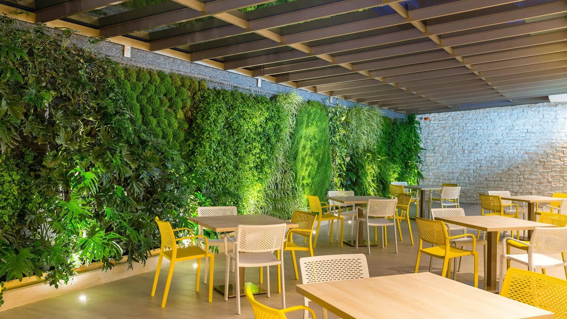 ****  Hotel El Dorado Bogotá Colombia